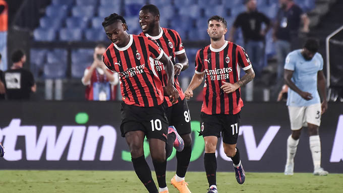 Milan vẫn chưa biết thắng ở Serie A 2024/25